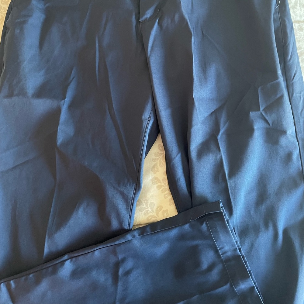 Nike golf pants. Navy. 32x30